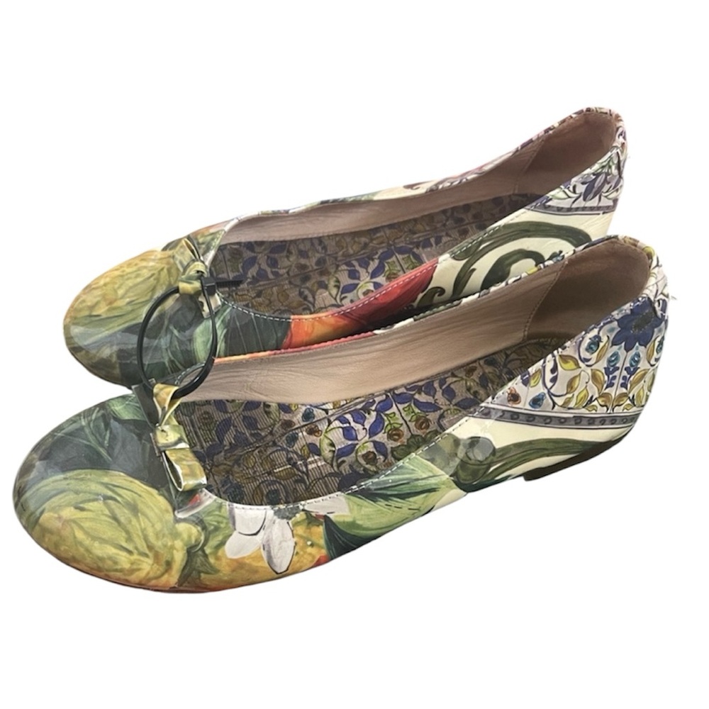 Dolce&Gabbana Big Girls US 2 EU 33 Floral Flats Ballet Shoes